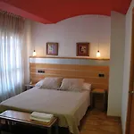 Trefacio Hotel