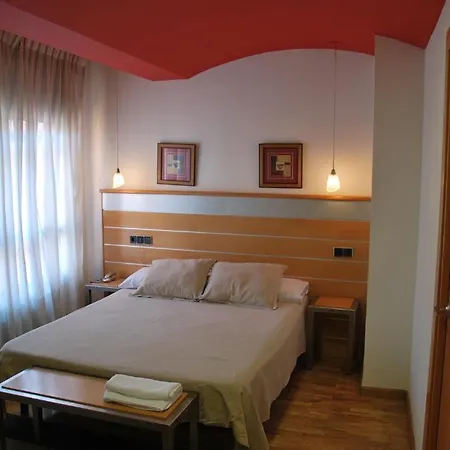 Hotel Trefacio Zamora