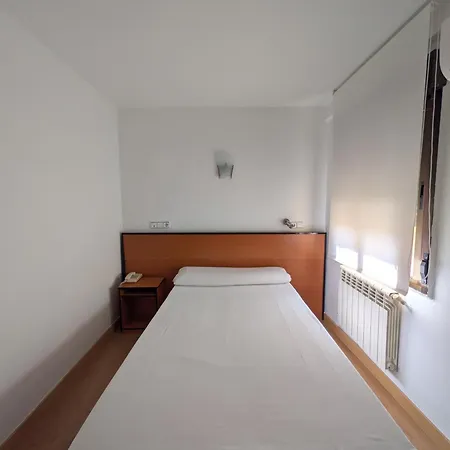 Trefacio Hotell *