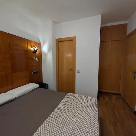 Trefacio Hotell Zamora