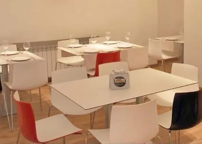 Trefacio Hotell Zamora